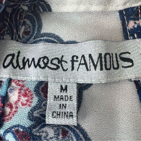 Almost Famous Woman High Collar Halter Short Romper Paisley Size Medium - Picture 11 of 13